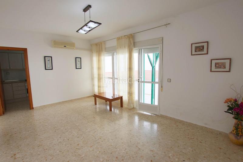 Foto 33acda05-6e19-49e0-ae82-697c78ab3050. Casa a Montijo