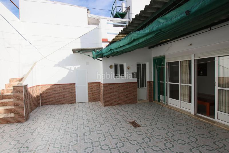 Foto bef8fe43-61ec-458e-9b66-ebba1426acb0. Casa a Montijo