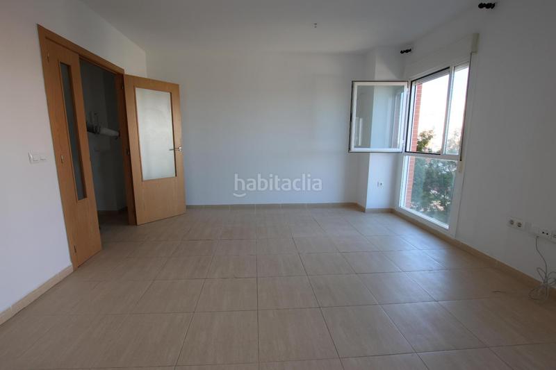 Foto c0a30d28-0066-46b6-b4e3-e7aa9576f801. Flat with parking in Golf Guadiana Badajoz