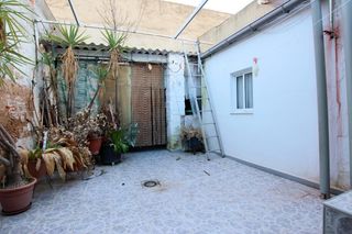 Casa  Calle de almagro. Casa en planta baja en montijo