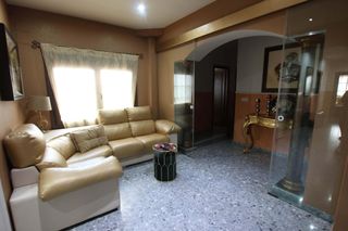 Appartement  Calle de la alcolea. Piso para entrar a vivir de mas de 200 m,  en montijo