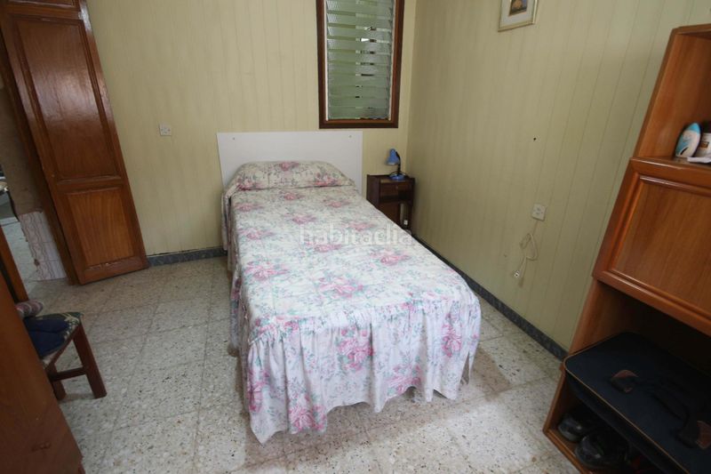 Foto a33e97ab-e19c-48ac-b657-115a7b24b32e. Edifici a Montijo