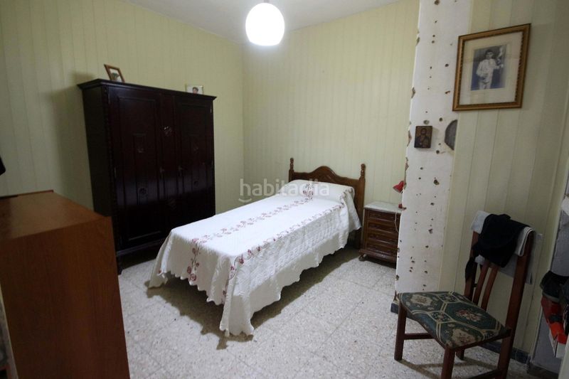 Foto b516a2a6-02b6-4e57-b1ec-bdc1d7c94fec. Edificio  con dos viviendas en Montijo