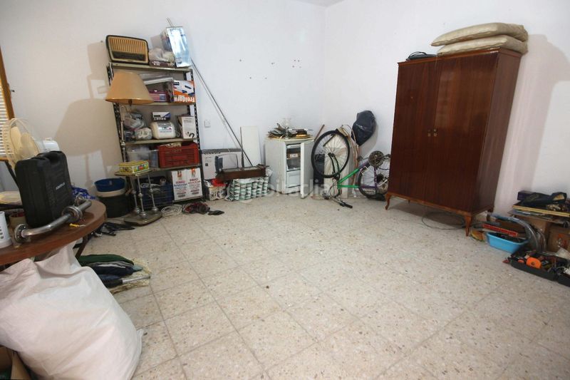Foto d466126f-1e04-40cd-a6b8-45aaba2658e9. Edificio  con dos viviendas en Montijo