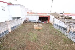 Terreny residencial  Calle del salmerón. Solar en zona de tránsito de montijo