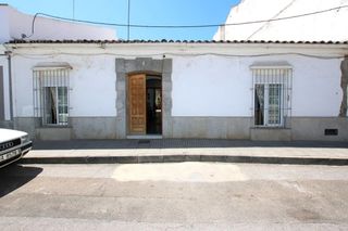 Maison  Calle practicante alférez gonzález. Casa en planta baja en puebla de la calzada
