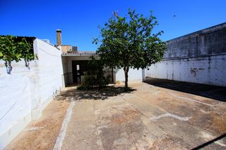 Casa  Calle del parque. Casa de planta baja en puebla de la calzada  tu nuevo hogar te e