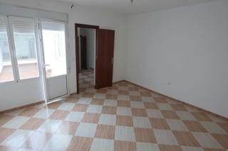 Casa  Calle de arriba. Casa en  el centro de montijo