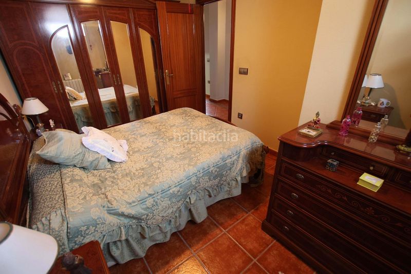 Foto 1d1e9e96-f1c4-4fba-9b9e-b376120a9213. Casa amb aparcament a Montijo