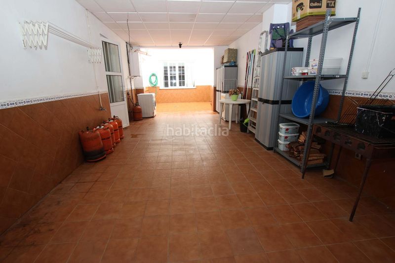 Foto a410bcf4-e377-4f11-ac36-c16d2bd40f95. Casa amb aparcament a Montijo