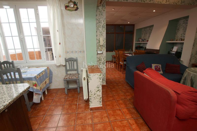 Foto a6e2096d-f54c-4a3a-9b6a-81321afa9f1f. Casa amb aparcament a Montijo