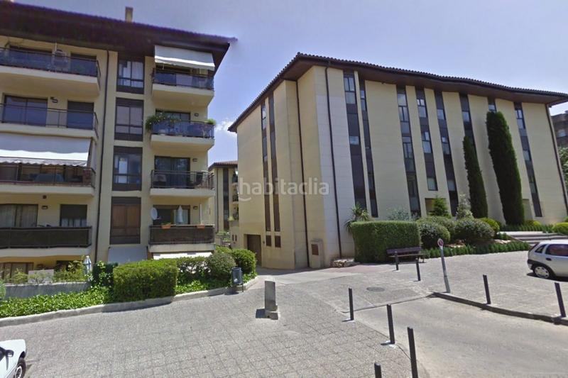 Foto 4458770c-9b99-4bb5-b752-6f114a4046fd. Aparcament cotxe a carrer jocs olímpics barcelona 37 a Girona