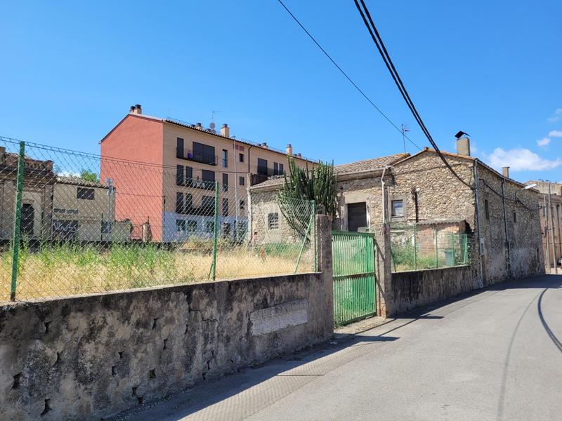 Foto 77ff6fdb-1e99-4a33-90c7-e3cfdb71eae5. Terreno residencial en carretera palamos 37 solar urbano en venta en Celrà