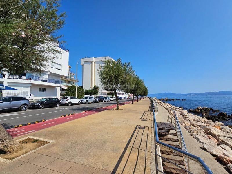 Foto 9b1ef649-0d29-4470-b6e3-83d8024d3ac5. Business premise in calle llevant 2 in Eixample Residencial Escala (L´)
