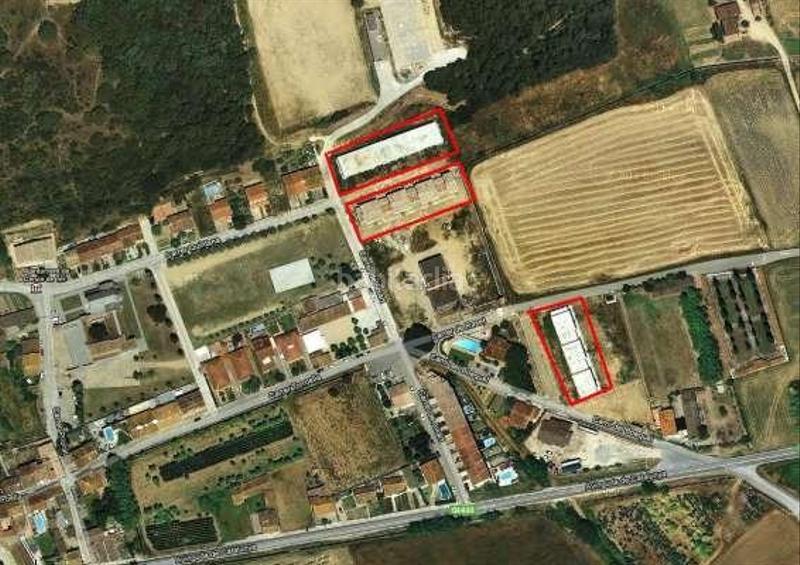 Foto 788c01ab-d654-4daf-8f5d-f53d1bde14fd. Edificio in carrer quintana 26 in Cervià de Ter