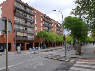 Local Comercial a Calle pr francesc macia 49. Amplio local comercial en la massana de salt