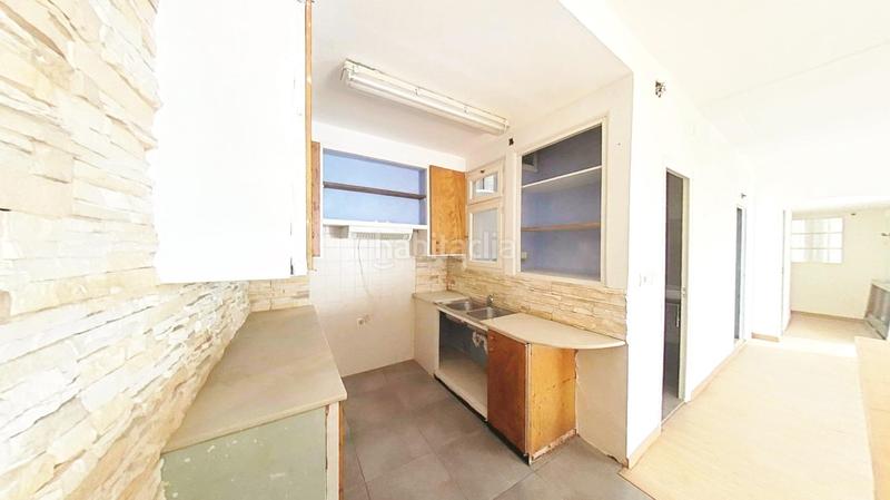 Foto e9b328ea-e881-4801-ba1d-f2e9481218f0. Piso en carrer gardisso 10 amplio piso en La Vila en Llançà