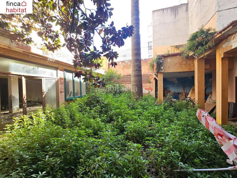 Foto 6fd6ada7-2956-4375-a37f-cb5d0171f6b9. Édifice dans calle venecia 11 dans Centre Lloret de Mar