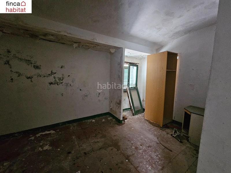 Foto 889c6195-94f5-4ec2-a4d0-bff79ceeeb19. Édifice dans calle venecia 11 dans Centre Lloret de Mar