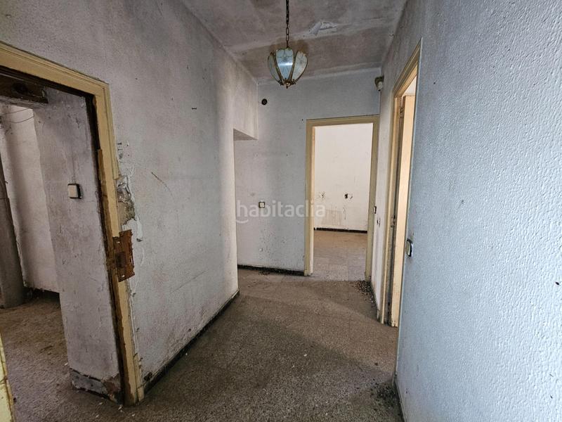 Foto c7ed84d0-675c-4372-a76b-d547b23528b3. Edificio in Hostalric