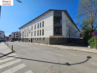 Appartement dans Calle palamos 5. Piso a reformar en santa coloma de farners