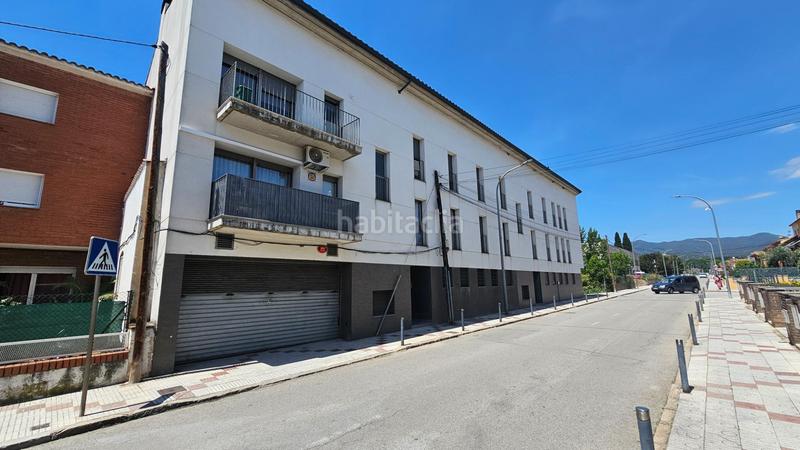 Foto 9524f903-6960-45fa-b769-8d354808dfcf. Aparcament cotxe a Santa Coloma de Farners