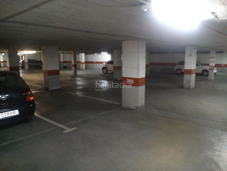 Foto b33fbe5f-77f1-4257-a5d1-9aec77ab5c14. Alquiler parking coche párquing amplio en alquiler en el centro en Girona