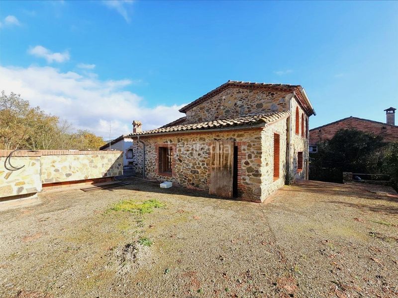 Foto a7dd01b7-5606-4e25-8948-2184239f1e92. Casa con parcheggio in Amer
