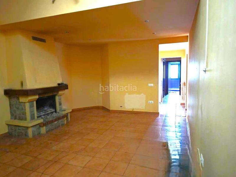 Foto 0001042c-7b8c-4965-9ae8-5ff8b06fda29. Casa amb aparcament a Sant Llorenç de la Muga