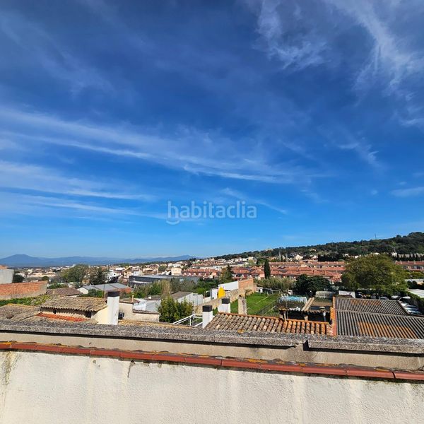 Foto 8fbdde67-d3c3-4c00-a6ee-4f68c472757d. Dúplex amb calefacció aparcament a Cassà de la Selva