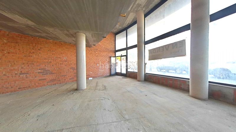 Foto 638f49fa-af6e-4074-b59b-65f53d7d6425. Local comercial a anselm clave a Mercat-Mas Moixa Blanes