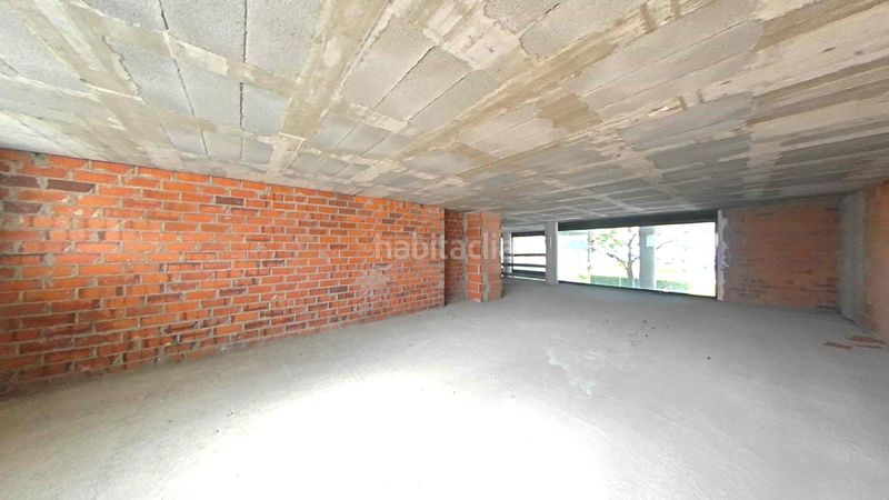 Foto a3a907d4-5e9a-4e78-9702-b21714c80cac. Local comercial a anselm clave a Mercat-Mas Moixa Blanes