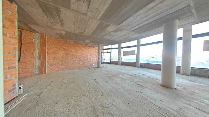 Foto f5cc4f6d-447d-4eb5-93c8-123622e1a08d. Local comercial a anselm clave a Mercat-Mas Moixa Blanes