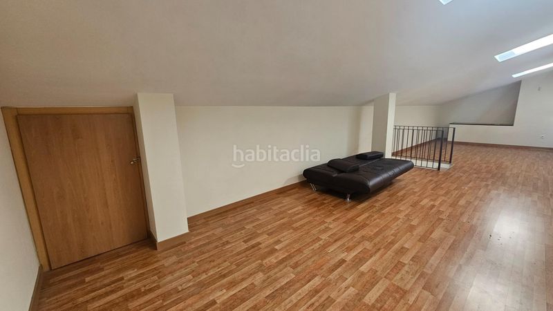 Foto ce483db2-ce77-4c62-91a3-d04b2a4760f1. Dúplex amb aparcament a Vilajuïga