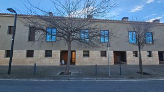 Casa adossada a Calle FIGUERES