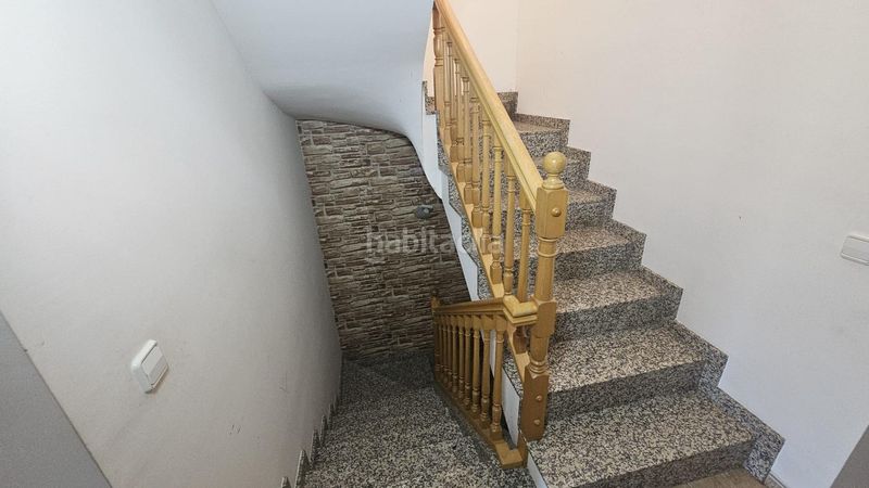 Foto 2ce15942-5095-4845-84d4-455e9831ecba. Casa adossada amb aparcament piscina a Bescanó