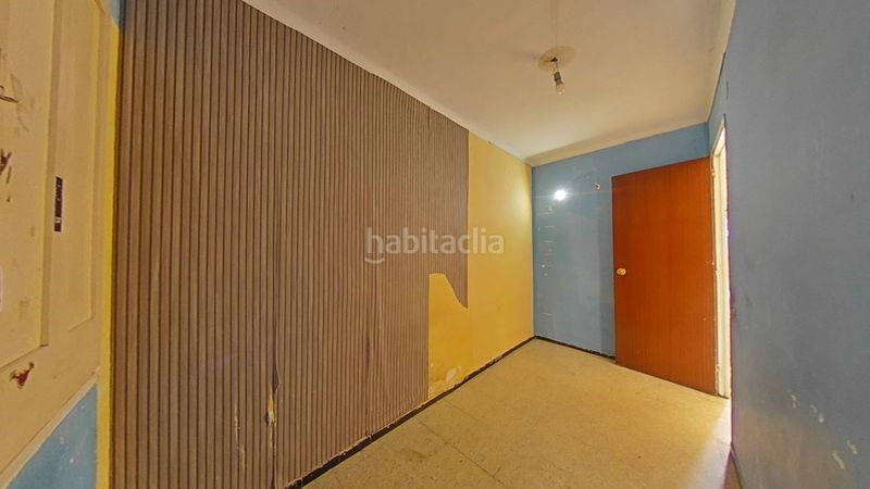 Foto 206b3398-7526-406c-ae25-f6a619b788a6. Apartament a Centre Salt