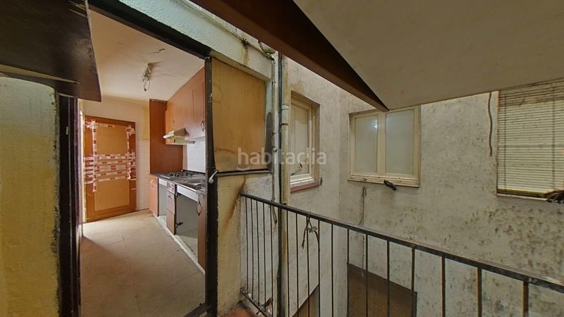 Foto dbcca18f-84ba-4f4d-94a3-f503df740d05. Apartament a Centre Salt