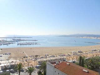 Lloguer Pis  Paseo mar (del). Apartamento en 1a línea de mar en palamós  para alquiler de temp