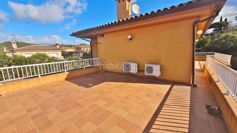 Foto 631e2668-d465-4c6c-973f-a2ecef7557c8. Casa amb calefacció aparcament piscina a Condado del Jaruco - Puigventós Lloret de Mar