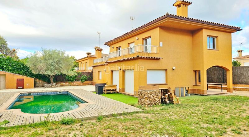 Foto 85ddb9a4-eaa7-42cc-ba03-0741f9b4a212. Casa amb calefacció aparcament piscina a Condado del Jaruco - Puigventós Lloret de Mar