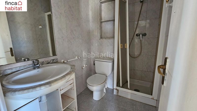 Foto 8fad6bd9-8652-47c2-aea0-081bcc3cf335. Pis a calle riu guell 188 a Can Gibert del Pla Girona