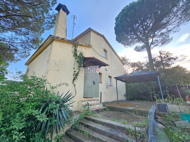 Foto c408ab1d-4d0a-4f11-b2d2-9d6dd89db6c0. Casa amb aparcament a Riells i Viabrea