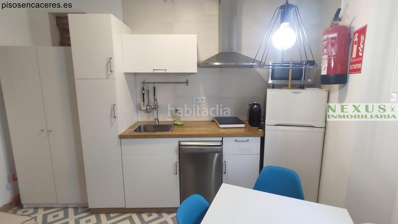 Foto aa3ea8dd-1f4d-43aa-8f6b-c6d0cc5fe68f. Miete studiowohnung mit heizung in Casco Antiguo Cáceres