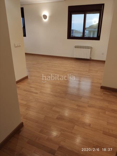 Foto 8c30b33e-ad1e-411e-bbb9-a6cf7d254090. Rent flat with heating in Ruta de la Plata Cáceres