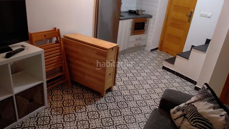 Foto 8d0eb198-301f-45a1-9e17-981b6ac0e2dc. Rent semi detached house with heating in Casco Antiguo Cáceres