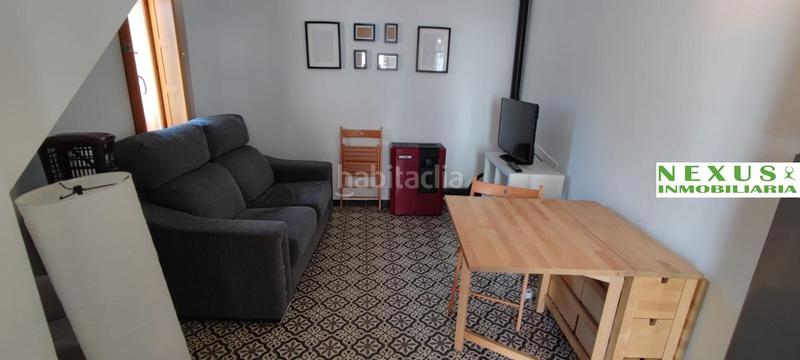 Foto d3b72d55-9ee4-4102-8b8a-e1be302095b2. Rent semi detached house with heating in Casco Antiguo Cáceres