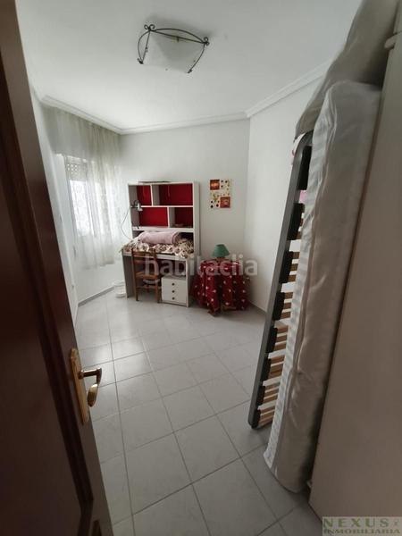 Foto 0b014d2c-7842-4ce9-becd-fea29f7a3986. Alquiler piso  estudiantes centrico 4 habitaciones, en la cruz de los caidos en Cáceres