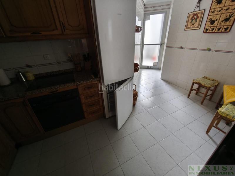 Foto a9a18589-7cfa-4349-b0df-d72df26c8f73. Alquiler piso  estudiantes centrico 4 habitaciones, en la cruz de los caidos en Cáceres