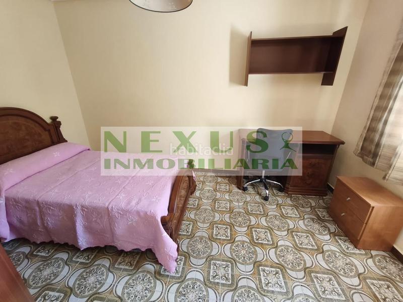 Foto 7f0d6c8d-65b0-468a-8b0b-754df0fc8567. Alquiler piso  estudiantesprofesores cerca del tellez y al kazeres en Cáceres